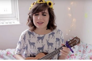 Dodie Clark